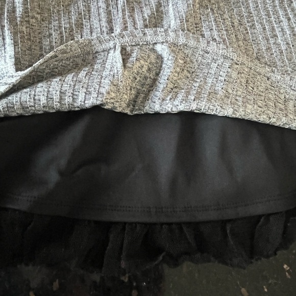 Nowadays Silver Ribbed with Lace Detail Pullover Holiday Dress Juniors XS - Picture 10 of 13